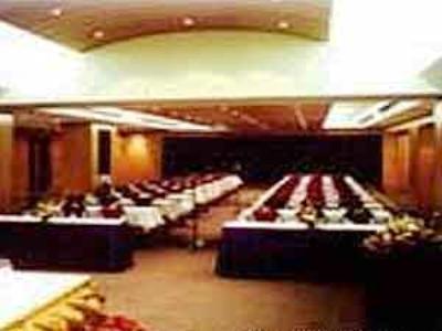 Rachaphruk Grand Hotel Nakhon Ratchasima Ngoại thất bức ảnh